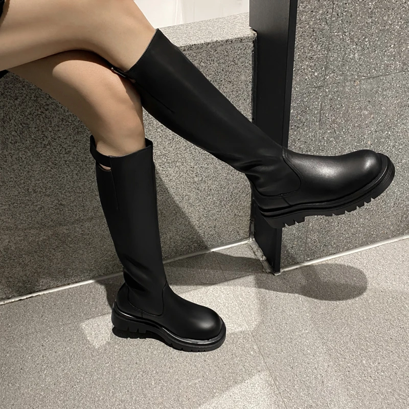 2021 New Winter Knee High Motorcycle Boots Fashion Female Platform Shoes Sexy Ladies Black Brown White Round Toe Buckle Boots