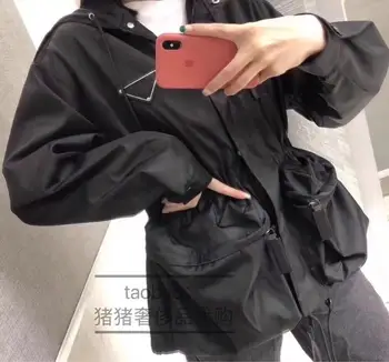 

2020 Runway Fashion Retro Black Nylon Jacket Women Hot Sale Hoodies Long Sleeves Pockets Jacket Vintage Top Quality Elegant