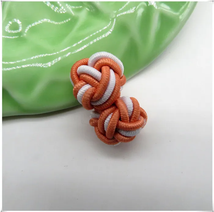 11168057323_1240087654