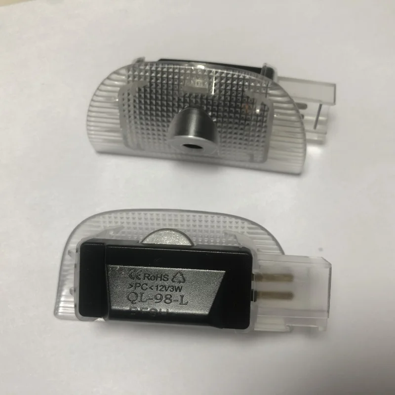 Alta clara para W220 R230 W215 Luz de bienvenida de coche LED puerta cortesía Logo proyector fantasma sombra lámpara para S-clase SL-clase CL-clase