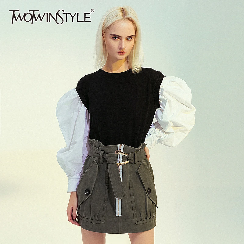 Женский трикотажный свитер TWOTWINSTYLE пуловер с круглым вырезом длинными