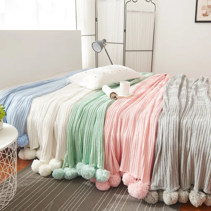 

Reversible Cotton Knit Throws Pompoms Fringe Solid Blanket Knit Wool Custom Decorative Air Conditioning Sofa Blanket for All