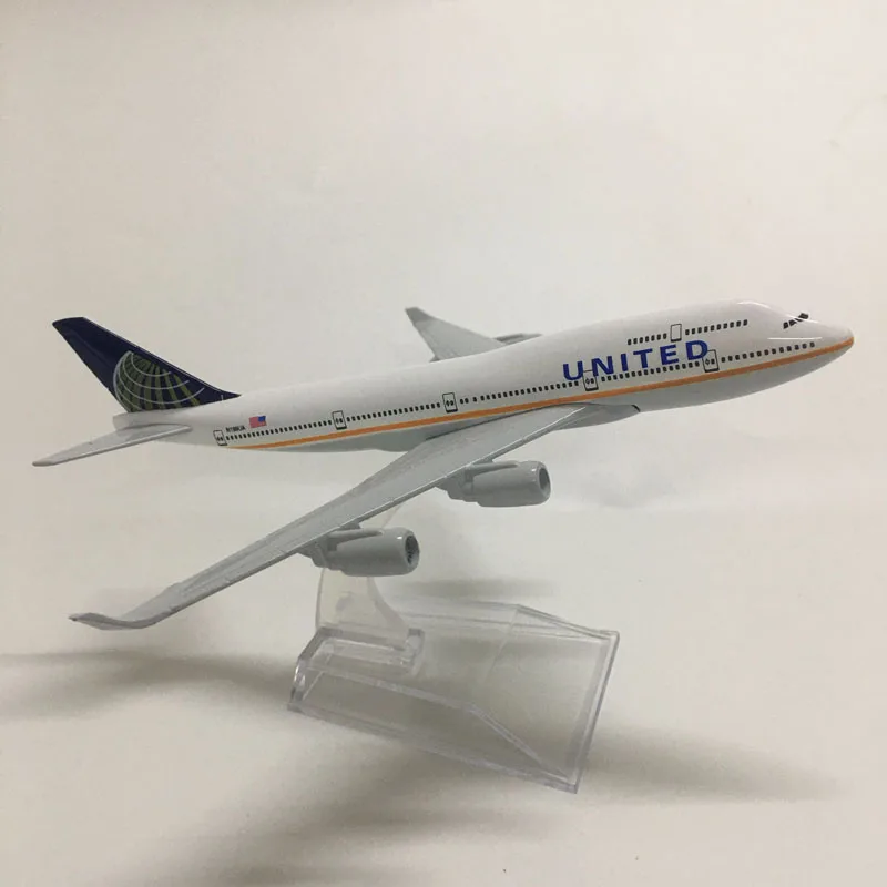 Детские игрушки 16 см сплав металла американская авиакомпания United Airlines Боинг 747 B747