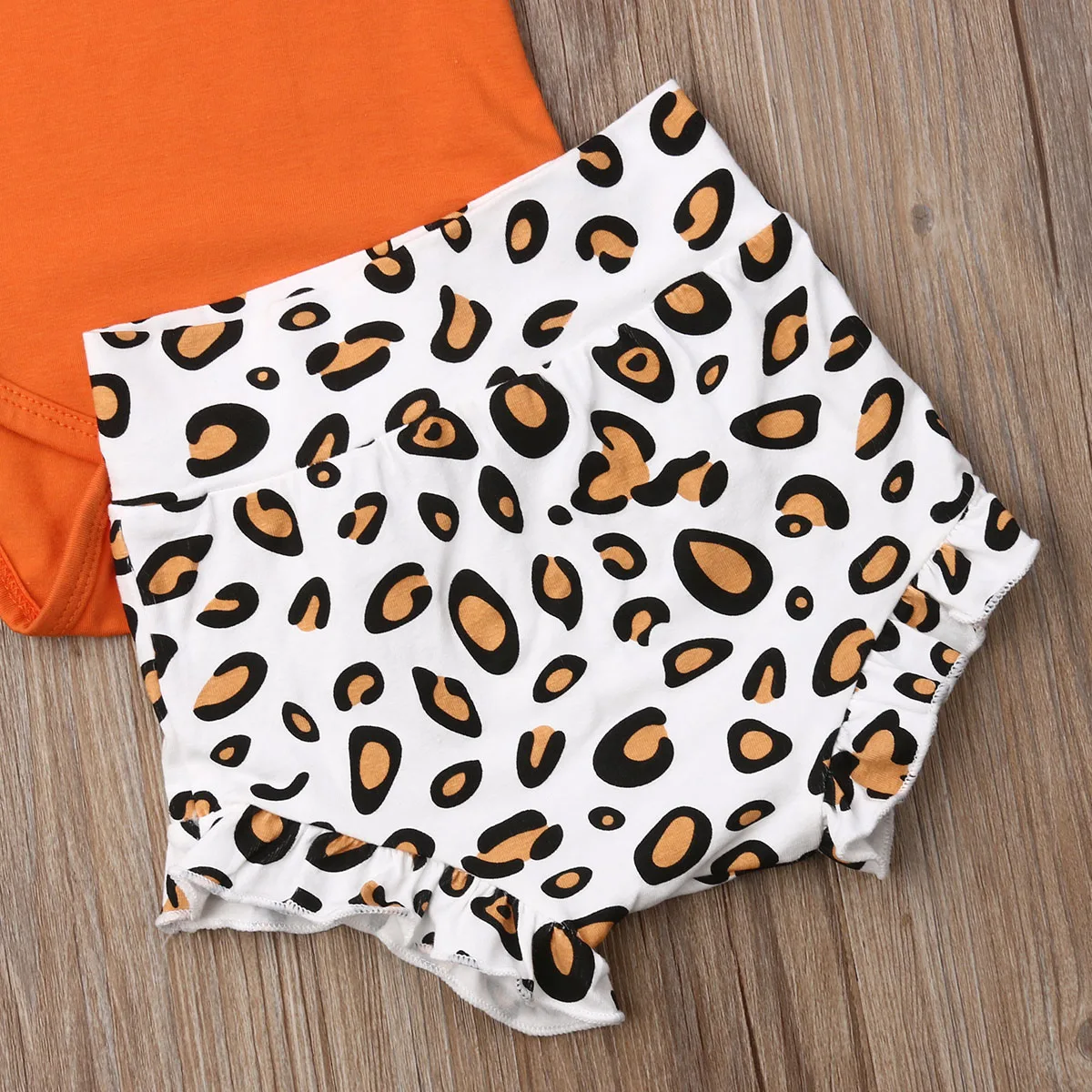 Комплект одежды из 3 предметов для новорожденных девочек топ с леопардовым