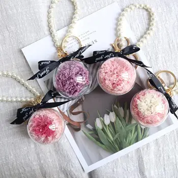 

Best selling car hanging Korean eternal flower carnation keychain pendant 5 cm pearl chain Mother's Day Thanksgiving Gift
