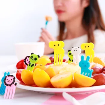 

Animal Farm Fruit Fork Mini Cartoon Children Snack Cake Dessert Pick Toothpick Bento Lunches Party Decoration