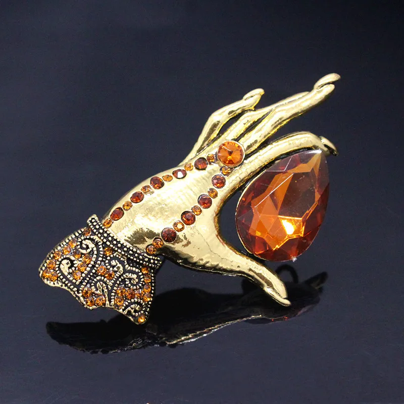 Ajojewel popular Golden palm brooch European and American street shoot Party Accessory