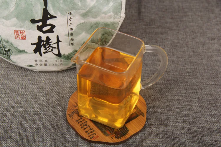 Год Pu-erh Чай материал сырье Pu'er чай