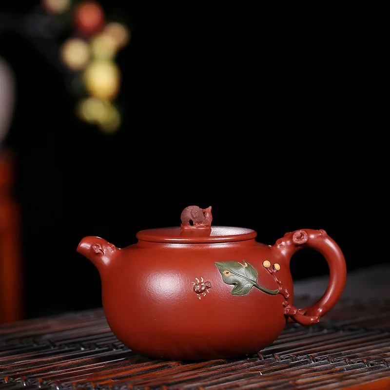

Yixing 2573 famous handmade zhu mud dahongpao stroll flower implement recommended 240 cc zhao teacher of life