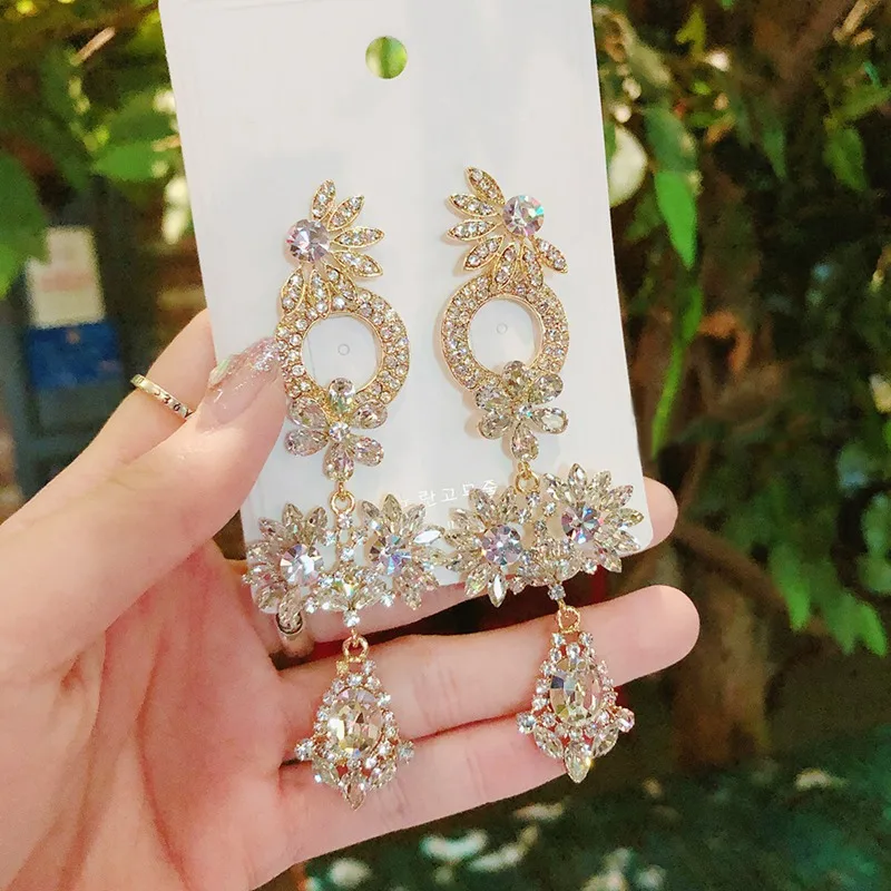 

MENGJIQIAO New Vintage Luxury Crystal Waterdrop Flower Dangle Earrings For Women Students Elegant Party Jewelry Accessories