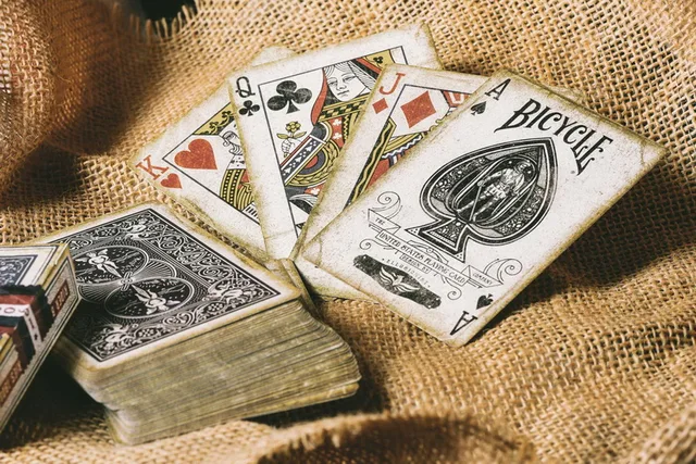 BICYCLE 1900 PLAYING CARDS - Pegani