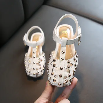 

Fashion Summer Children's Sandals 2020 New Hollow Casual Butterfly-knot Beading Soft Flats For Kids Girls Beach Shoes D115