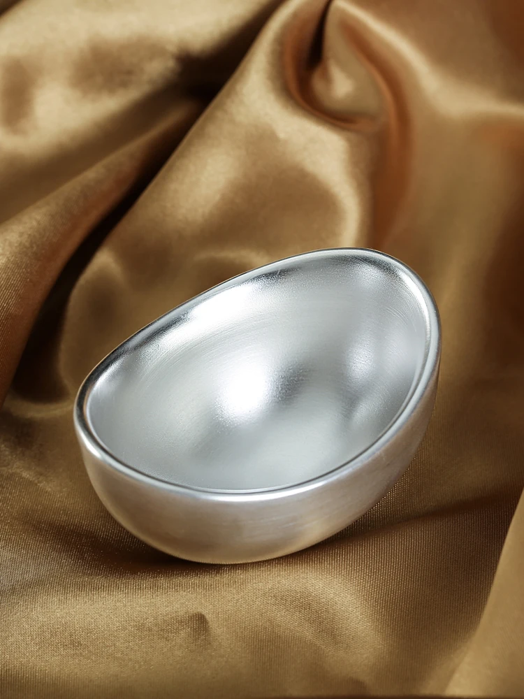 

Creative silver ingot decoration ceramic silver tea cup sterling silver kung fu tea cup master cup handmade small tea cup