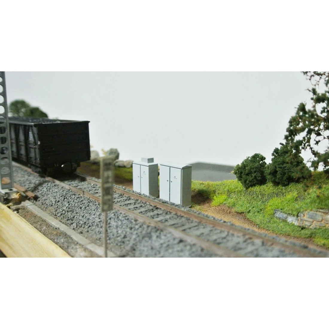  1:87 HO Scale Sand Table Train Model Two-Door Distribution Box Railway Resin Distribution Box - Gre