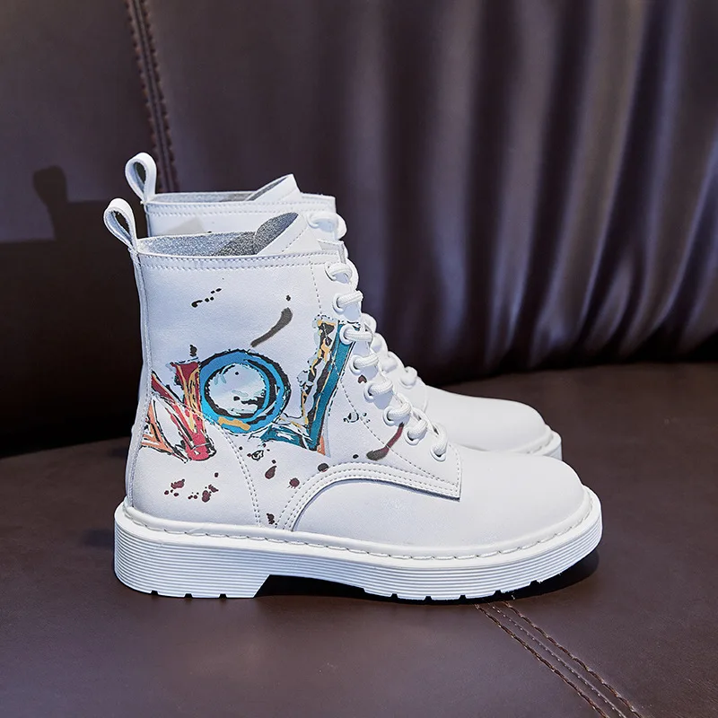 

QWEDF 2019 Platform Shoes woman Designer Women Shoes Fashion High Top Black White Flats height increasing Woman sneakers X9-82