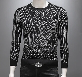 

good quality Men's Sweater Fashion Style Solid Color Knitwear