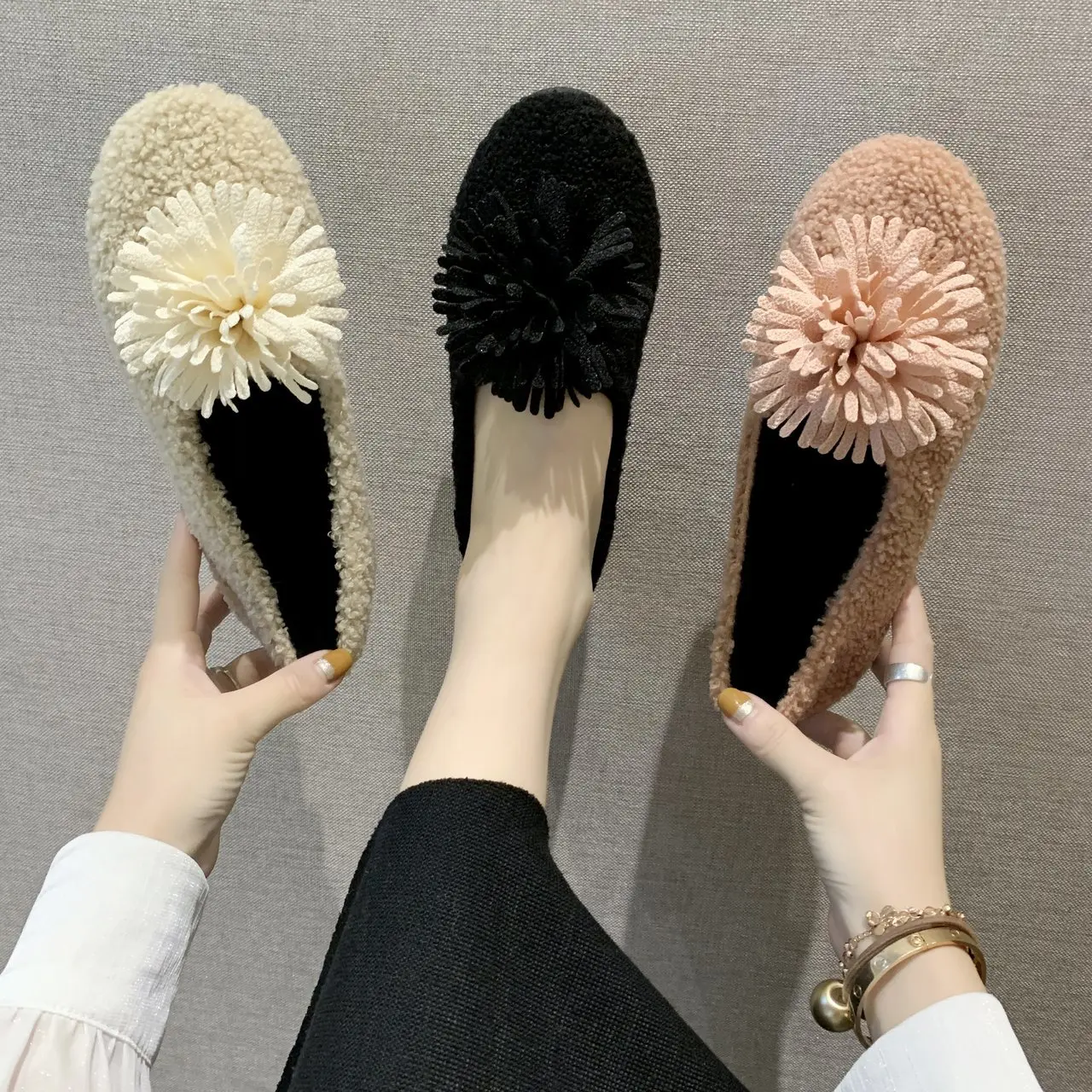 Осень 2020 Новый стиль Женская обувь на плоской подошве из плюша Обувь без застежки