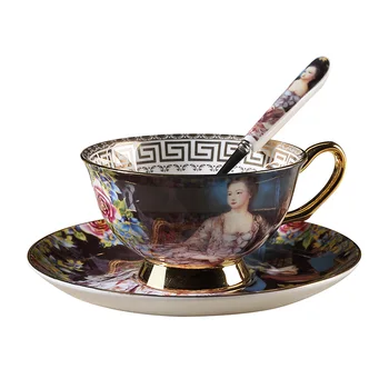 

Luxury European Bone China Coffee Cup and Saucer Set Royal Luxury Handmade Porcelain Flower Cup Espresso Set Ceramic Cup L