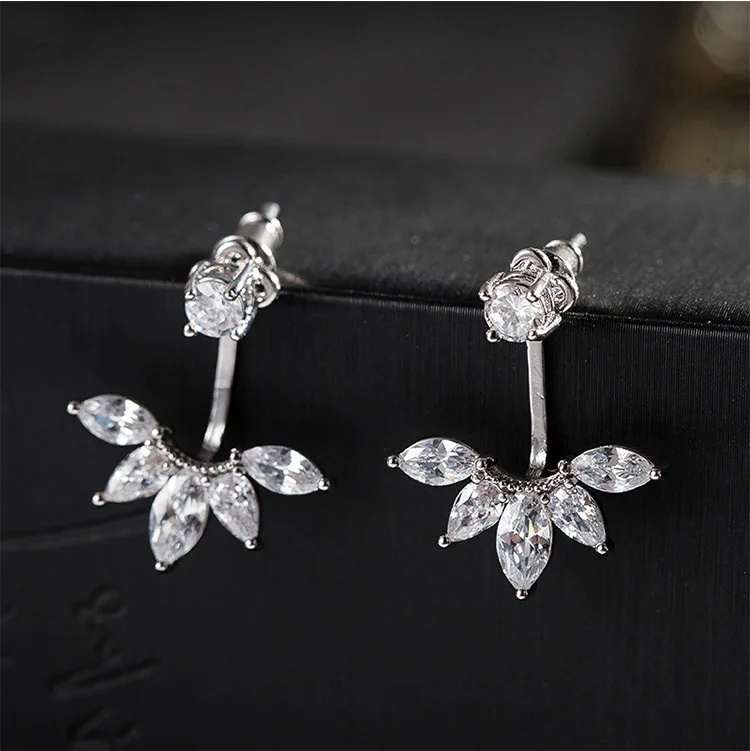 4106977053_2134633890