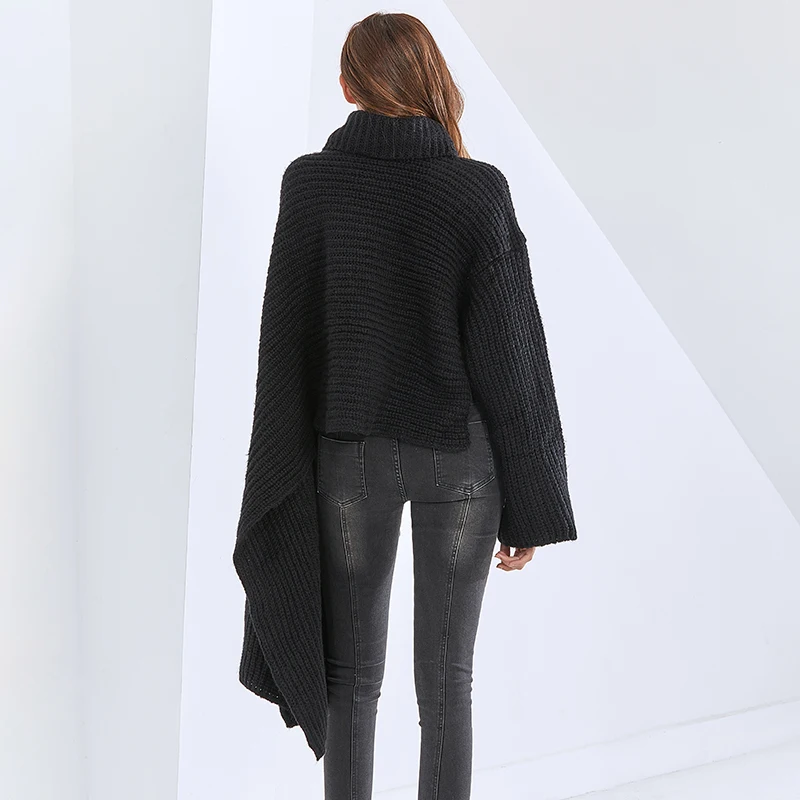 TWOTWINSTYLE Asymmetrical Loose Sweater For Women