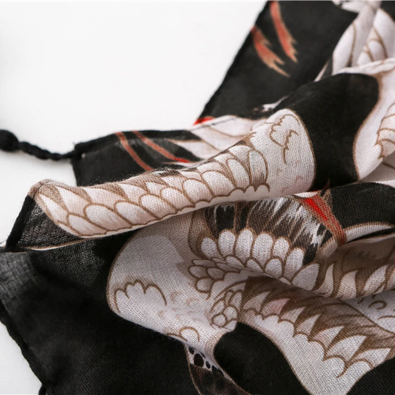 Marte& Joven Женский черный красный коронованный кран шаль-шарф с принтом Длинный кисточкой зимний теплый шарф кашемировый оверсайз крутой пашмины женский