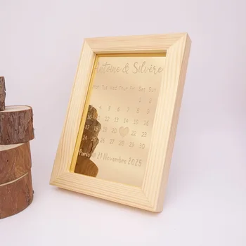 

Custom Bride Name Date Personalized Party Decor Photo Frame Wedding Acrylic Calendar Wooden Frame with Nail Table Decoration