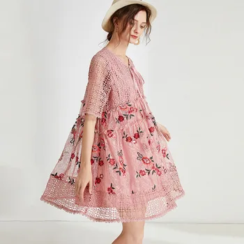 

LANMREM 2020 Large Size mesh embroidery Dresses Women's Hollow Out short sleeve Elegant Knee Loose Vintage New Summer tide AR510