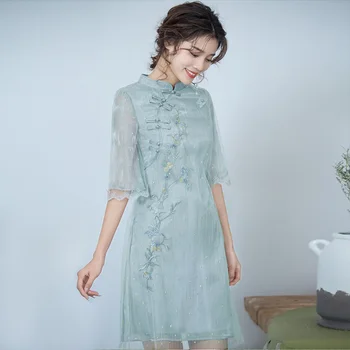 

Stand Collar Fashion Cheongsam Dress Women 2020 New Chinese Style Buttons Embroidery Half Sleeve Retro Dresses for Party