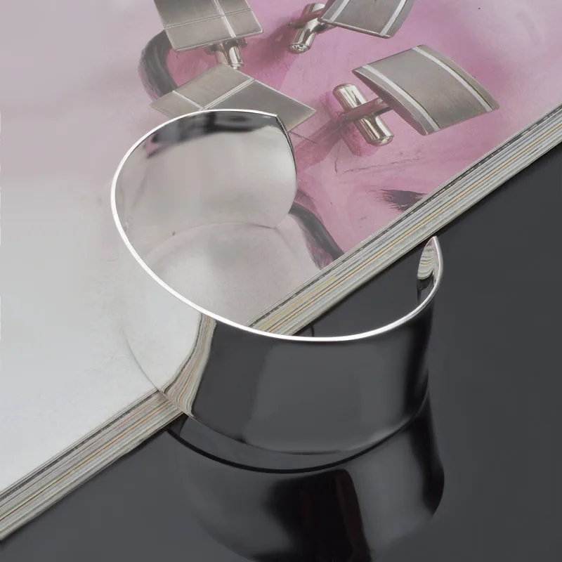 3390682625_735333281