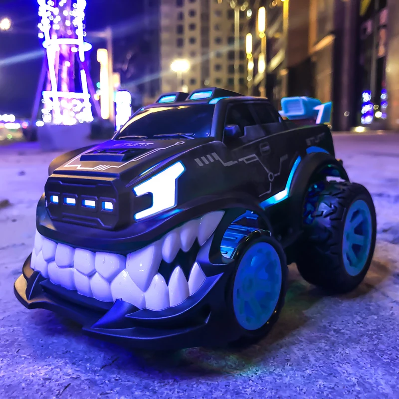 Радиоуправляемый автомобиль Вождение спортивные автомобили привод 2,4 г 360 ° поворотный пульт дистанционного управления автомобиль дьявол большой зуб внедорожная электрическая игрушка для детей подарок