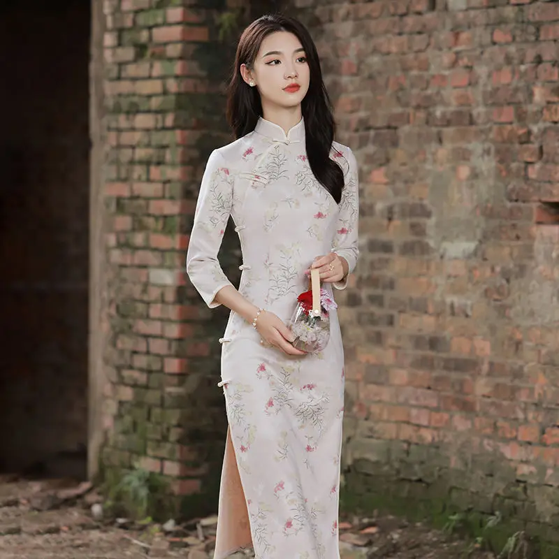 

Cheongsam Qipao New Style Young High-end Elegant Autumn Long-sleeved Pink Embroidery Retro Improved Women Dress