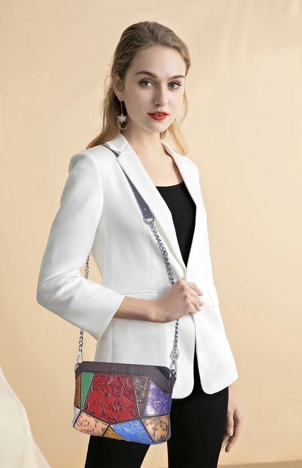 パッチワークデザイン ハンドバッグ 送料無料】コバルトブルー花柄のパッチワークトートバッグ