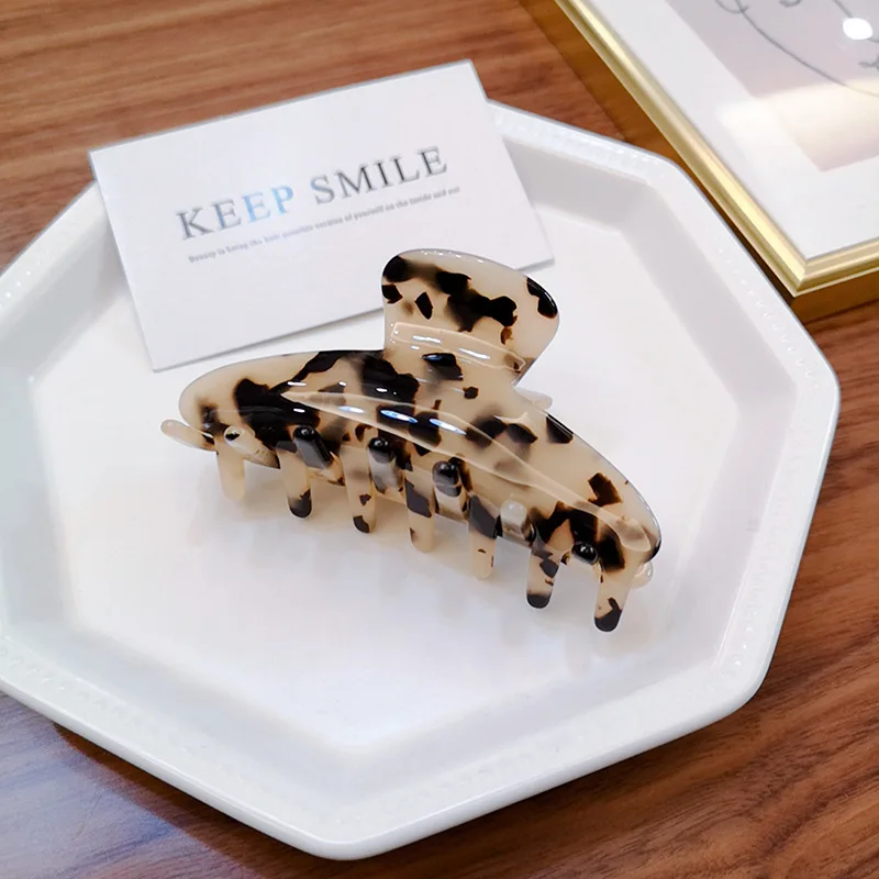 14195506651_1639800123