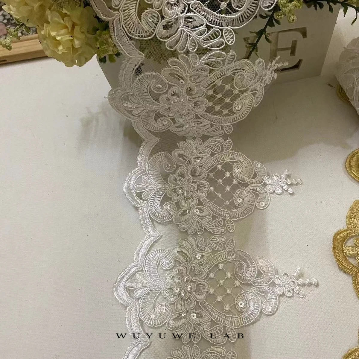 1Yard Gold White Fabric Flower Venise Venice Sequins Mesh Lace Trim Applique Sewing Craft for Bride Wedding Dresses 15.5cm Width