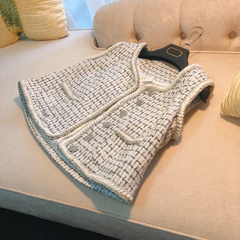 

elegant aristocratic temperament early autumn white silver line tweed small sweet style shorts small coat ma3 jia3