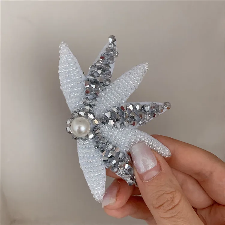 Korean-New-Design-IU-Vintage-Diamond-Hair-Clip-Druner-Hotel-For-Women-Girl-Gift-Female-Party (4)