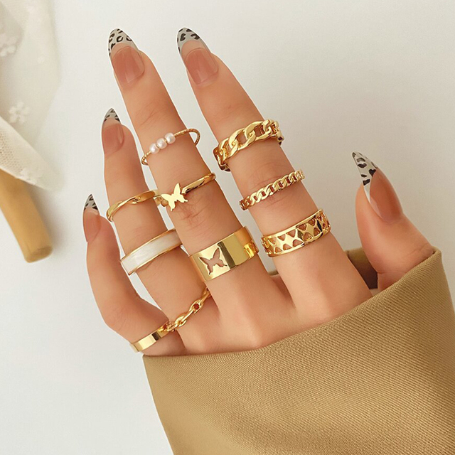 Gold Wide Chain Finger Ring Set Women's Vintage Hollow Irregular Big Love Heart Snake Knuckle Ring Bohemian Jewelry Gift