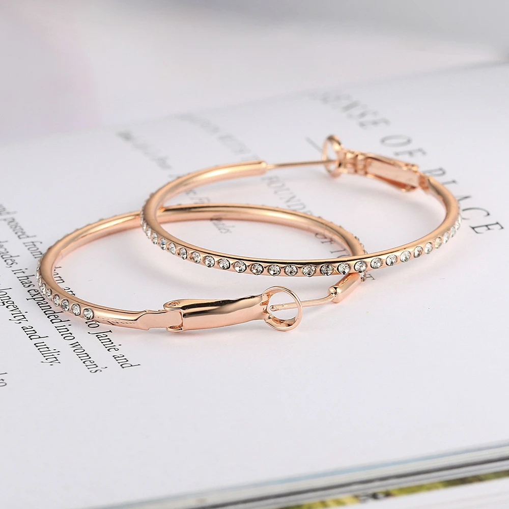 Серьги кольца женские с австрийскими кристаллами ZYE307|earring black|earrings titaniumearrings nose |