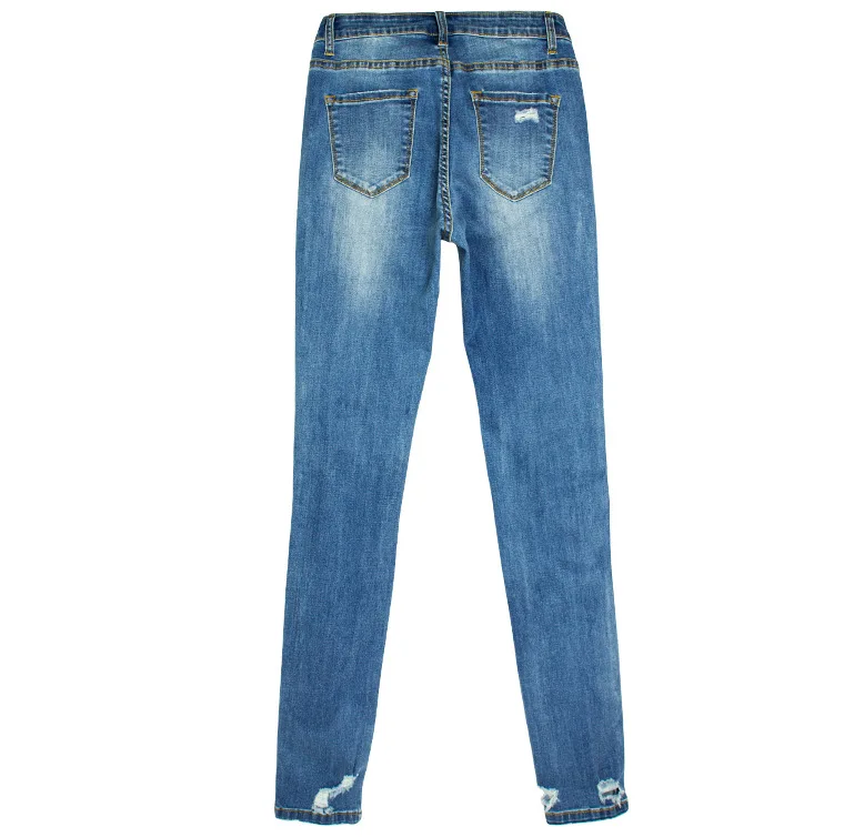 12316942381_1170786358