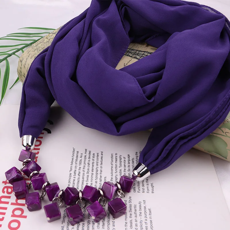 10776569570_115398159