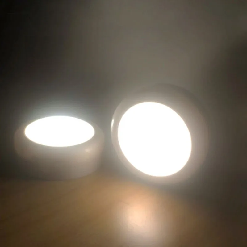 

Wireless LED Puck Lights Under Cabinet Kitchen Lighting with Remote Control JA55