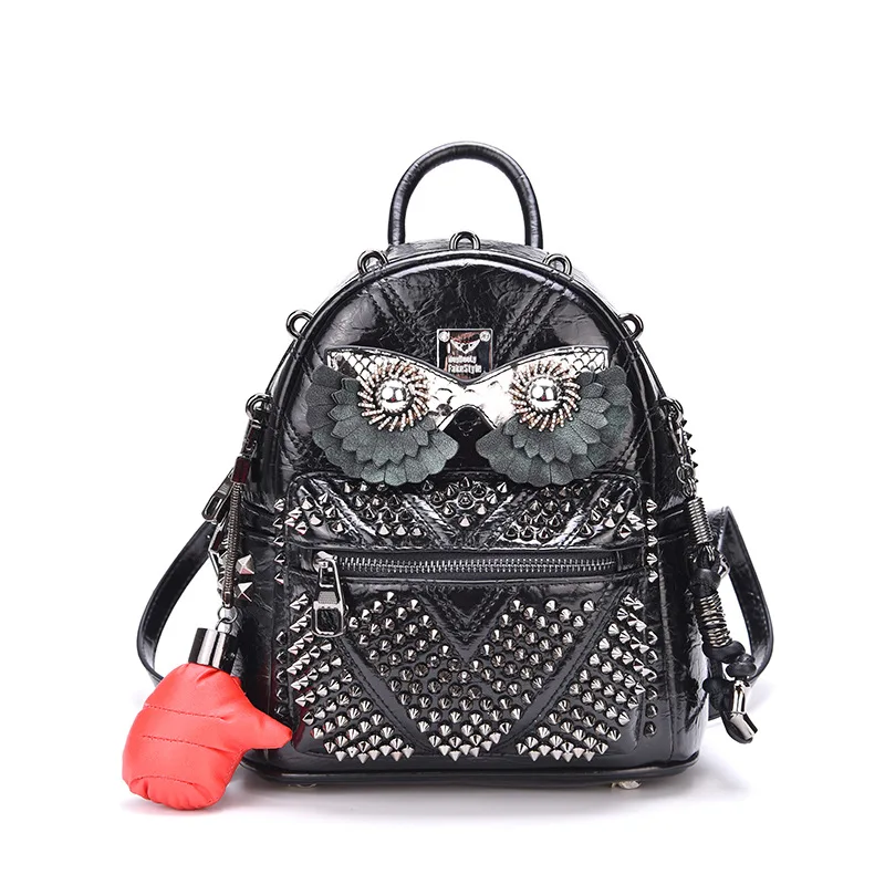 

Real Leather Rivet Backpack Women Fashion Large Capacity Small Backpack 2019 Designer Mini Backpack Black Female Shoulder Bag