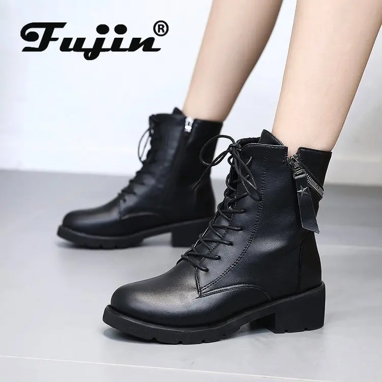 Женские зимние ботинки Fujin черные кожаные на платформе с теплым мехом и шнуровкой
