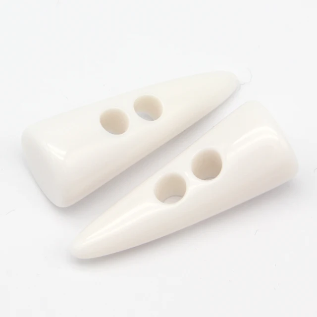 40mm 50mm Large  Horn Toggle Resin Buttons For Clothing Women Coat Jacket Blazer Overcoat Winter Decorative DIY Crafts Wholesale Full White
