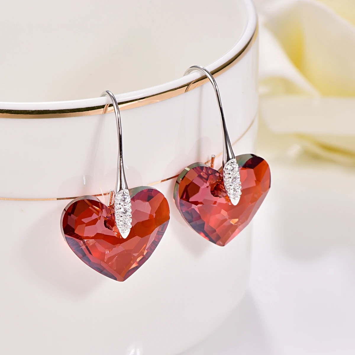 Кристаллы от Swarovski Love подвесное сердечко серьги для женщин Новая мода Стерлинговое Серебро украшения для пирсинга серьги ювелирные изделия подарок для мамы - Окраска металла: Crystal REDM