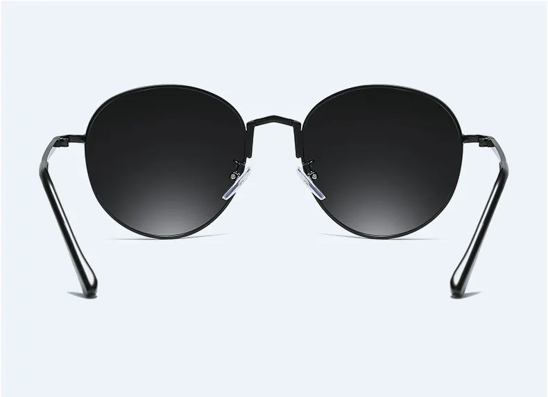 8994767094_2030257556