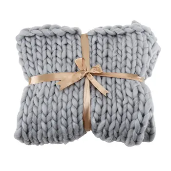 

Hand Made Thick Knitting Line Braided Carpet Bedroom Rug Kids Soft Nap Blanket Natural And Warm Home Decor