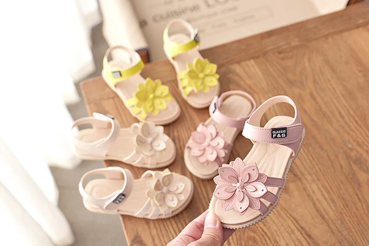 JGSHOWKITO сандалии для девочек; модные брендовые мягкие детские пляжные сандалии с цветами; милые детские сандалии принцессы с цветочным рисунком; высокое качество