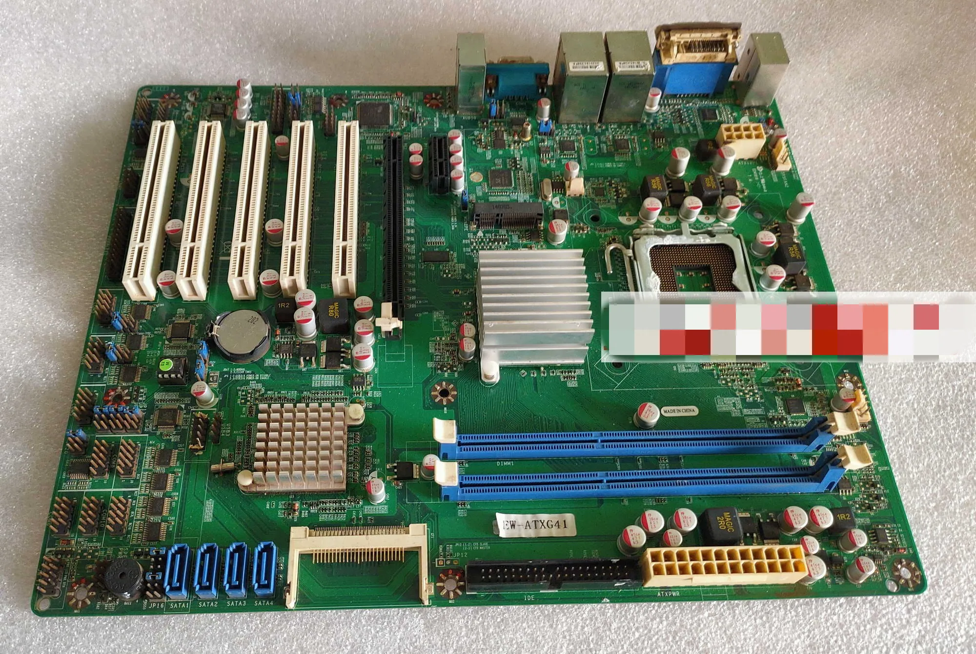 Материнская плата с промышленным управлением EW-ATXG41 775-pin 5 PCI Слоты материнская |