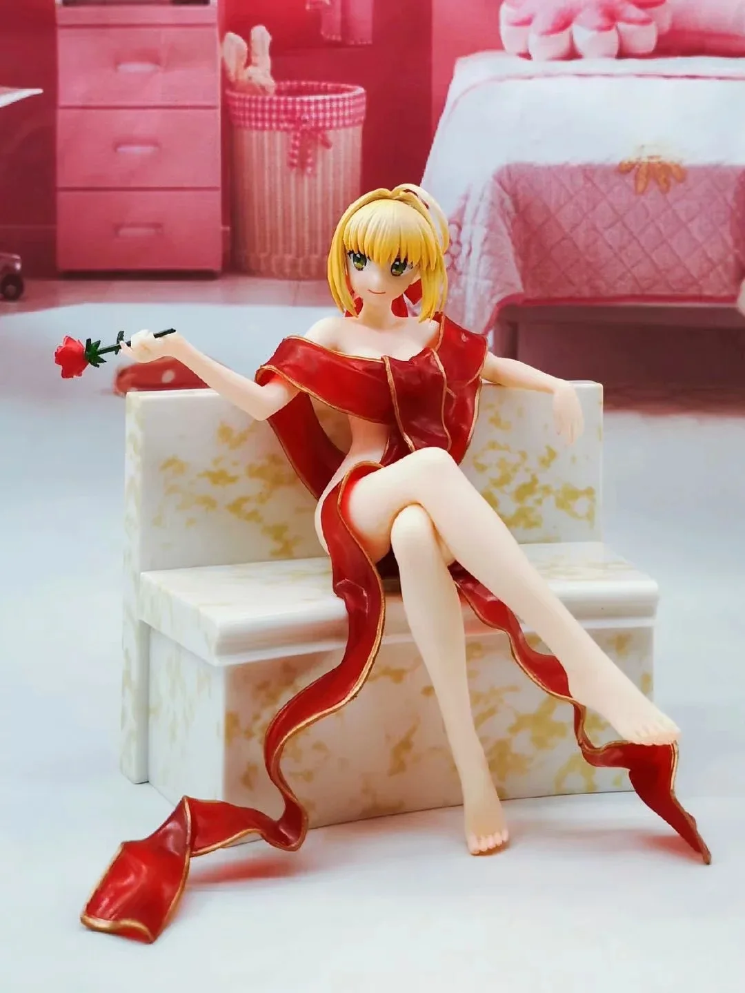 

Aniplex Fate Nero Claudius Formal Dress Bathrobe Soup Bath Model Boxed Garage Kit
